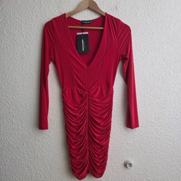 PrettyLittleThing shape Red Slinky Ruched Mini Dress in Red Women's Size US 6 - Picture 2 of 9